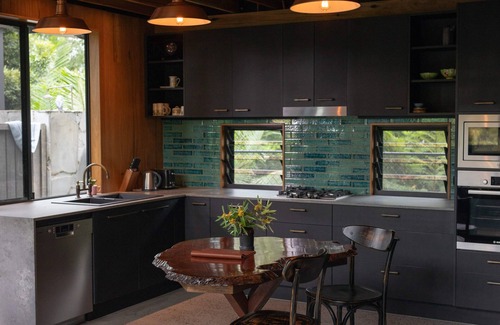 Bangalow Cabin | Loft & One Bedroom Cabin