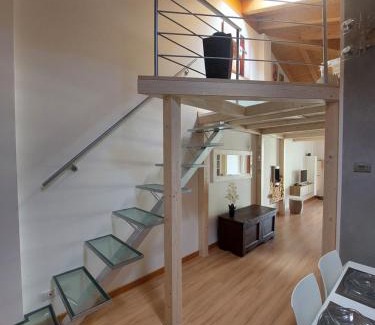 Tirano Apartment | Loft Tirano centro storico - open space Adele