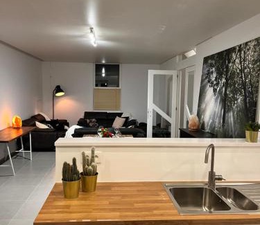 Meise House | Logelicious
