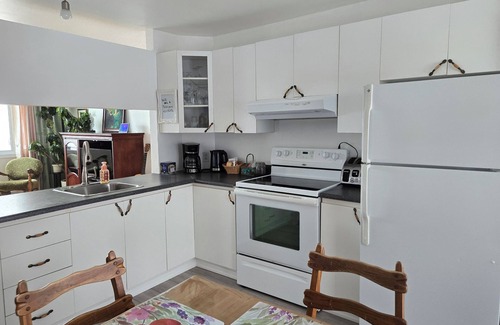 Roberval Apartment | Logement climatisé à deux pas Lac-St-Jean.