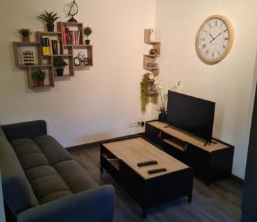 Taponnat-Fleurignac Apartment | Logement entier situé à Taponnat Fleurignac.