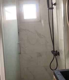 Calais Apartment | Logement