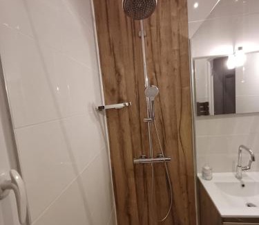 Geveze Hotel | Logement Indépendant