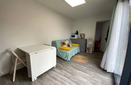 Montmerle-sur-Saone House | Logement "Le Temps d'une Pause" face au Beaujolais