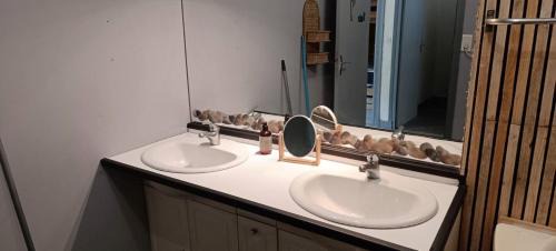 Menat Apartment | Logement rustique pont de menat les gorges de la Sioule