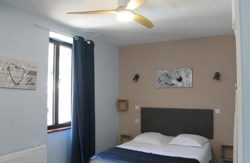 Saint-Clement-sur-Valsonne Hotel | Logis Hôtel Le Saint Clément