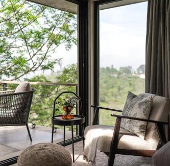 Huligal Villa | LohonoStays Amani Villa 12A