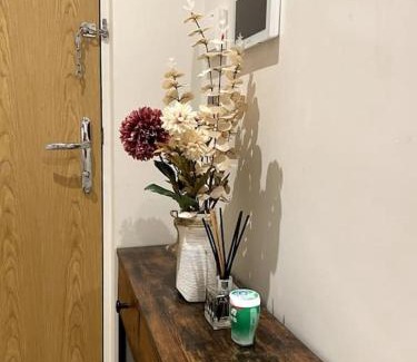 Southgate Apartment | London Southgate 2bed Apartment