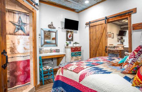 Bandera House | Lonesome Dove Bandera Cabin