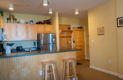 Stratton Mountain Apartment | Long Trail House at Stratton Mountain Resort