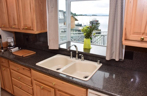 Sitka Cabin | Longliner Lodge and Suites