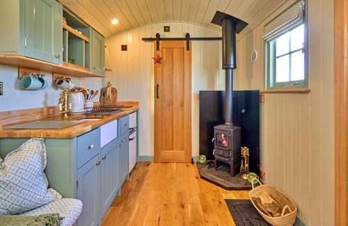 Horncastle Ski Chalet | Longwool View