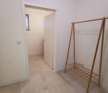 Kitzingen Apartment | LOOT: Moderne Wohnung/Zentral