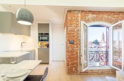 Toulouse City-Centre Apartment | Lorraine - Vue St-Sernin - Hypercentre - Capitole