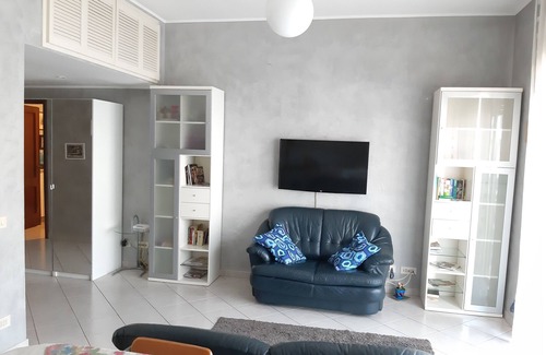 Quartiere XXXIII Lido di Ostia Ponente Apartment | Lory's house in Ostia Rome, near the sea 15 min from Fiumicino Airport