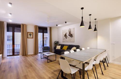 Pamplona City Centre Apartment | Los Balcones del Encierro - Estafeta 65