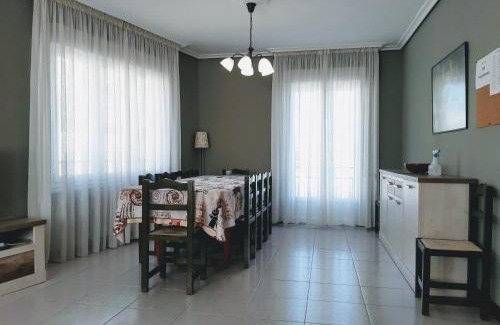 Viana Apartment | Los Borgia