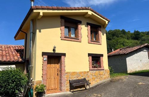 Soto de Cangas House | Los Pinos II