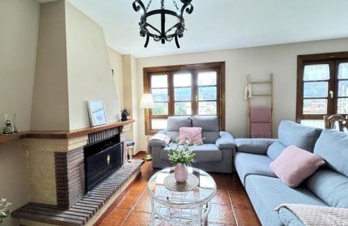 Llanes House | Los Robles Andrin