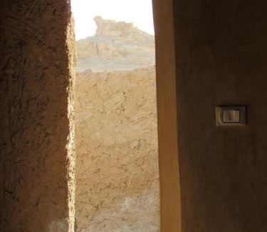 Siwa House | Lotus House