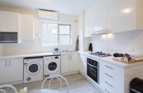 Manly Apartment | Lotus Stay Manly Apartment 29B