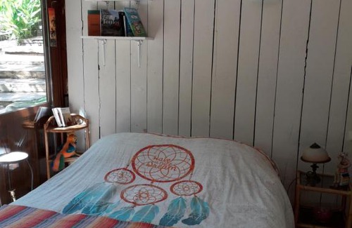 Menville House | Lou Rose