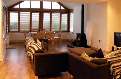 Union Hall House | Lough Cluhir Cottage