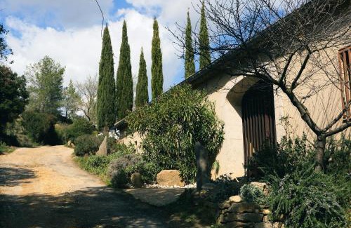 Saint-Pierre-des-Champs Bed & Breakfast | Louis Henry