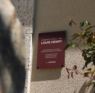 Saint-Pierre-des-Champs Bed & Breakfast | Louis Henry