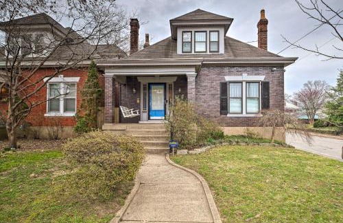 Highlands House | Louisville Home with Hot Tub in The Highlands!