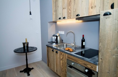 Victor Hugo - Saint-Augustin Bed & Breakfast | Love Loft