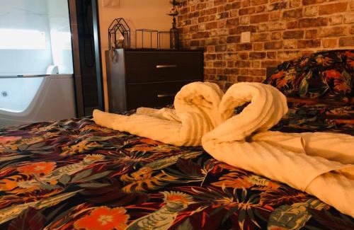 Ambronay Apartment | Love Loft Spa