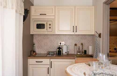 Saint-Rambert-d'Albon Apartment | Love Room 1001 nuits & Balnéo