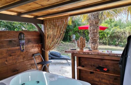Nerac Apartment | Love Room avec spa