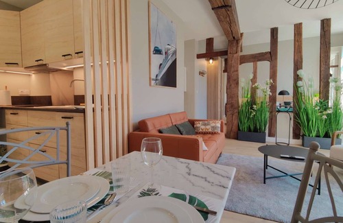 Rouen City Centre Apartment | Lovely 1-BDR with a great view on Rouen's Cathedral - Appartement Le Normandie ★