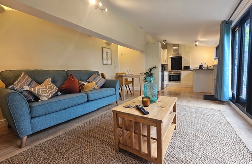 Stowmarket Cottage | Lovely 1-Bed Cottage Mendlesham Green Stowmarket