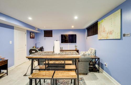 Seminary Hill Apartment | Lovely 2 Bedroom, 2 Bath Unit in West Alexandria.