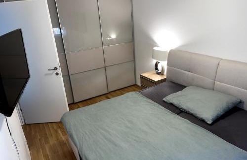 Vienna Apartment | Lovely 2-bedroom apartment close to airport