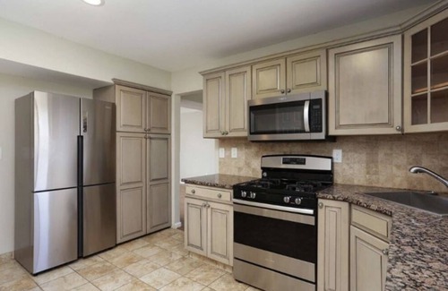 Keansburg House | Lovely 2 Bedroom