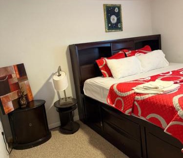 Wheaton-Glenmont Apartment | LOVELY 2 BEDROOMS APPARTEMENT, LAUNDRY/PARKING/TV