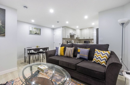 Southeast Calgary House | Lovely 2Bedroom/1Bath Private Suite + Free parking + Separate HVACnEntire Suite!
