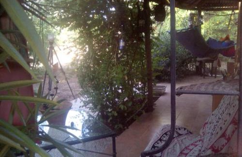 Sanyang House | Lovely 3-Bdrm Cottage w Private Patios Pkg Sanyang