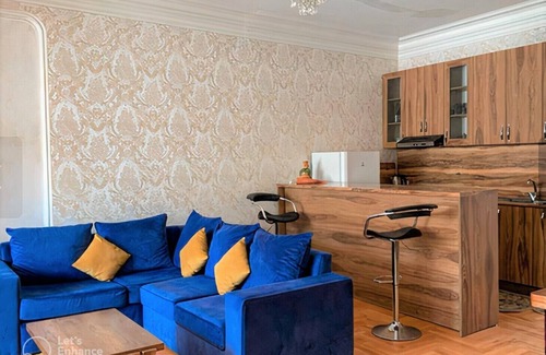 Vake Apartment | Lovely 3- Bedroom, modern condo with fireplace