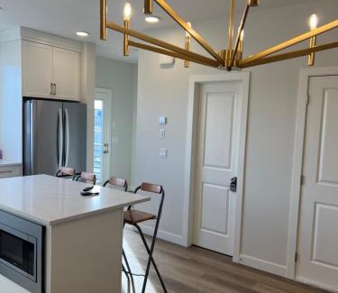 Southwest Calgary House | Lovely 4 bedroom House