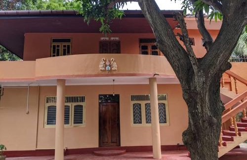 Nallur Apartment | Lovely 4 bedroom top floor home in Kokkuvil East