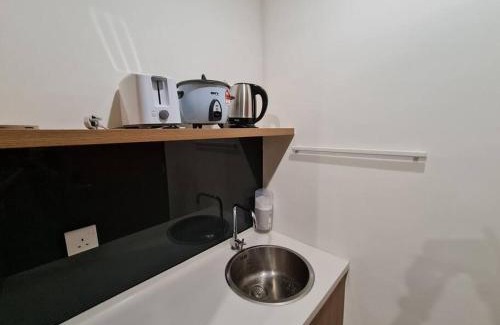 Batu Lintang Apartment | Lovely 4paxs Kozi Square comfort Studio Home 2A