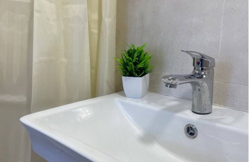 Dilijan House | Lovely 5-bedroom house with WiFi in charming Dilijan