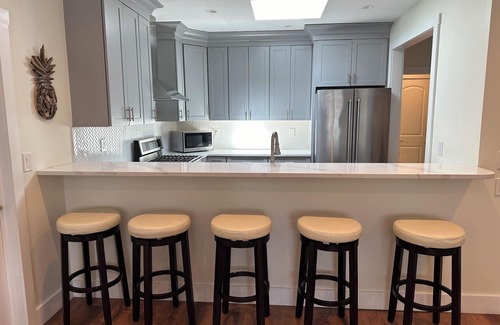 Point Pleasant Beach Apartment | Lovely and Spacious 5-bedroom apartment in popular Point Pleasant Beach