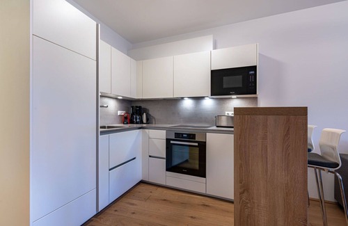 Annenheim Apartment | Lovely apartment for 3 guests with WIFI, TV, balcony and parking