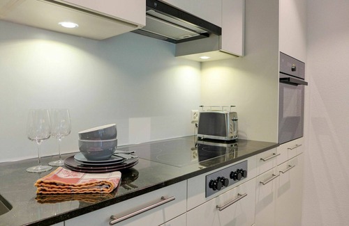 Blausee Apartment | Lovely apartment for 4 guests with WIFI, TV, balcony, pets allowed and parking